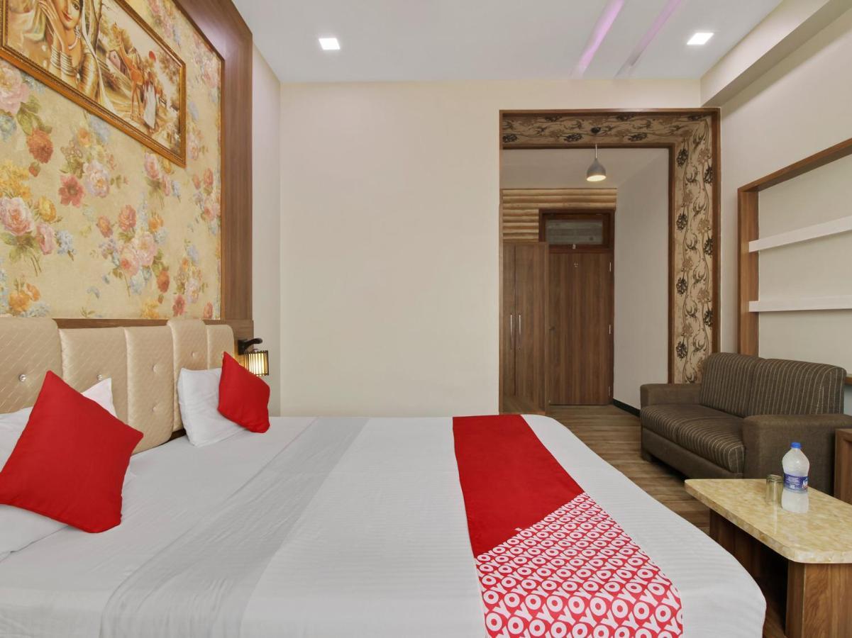 Oyo 74578 Hotel Al-Diyafa Hyderabad Eksteriør bilde